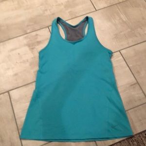 Nike workout top